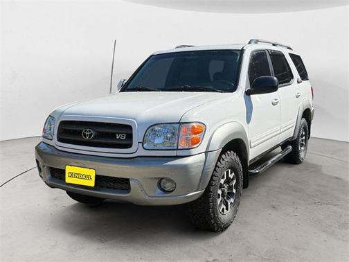 2002 Toyota Sequoia SR5