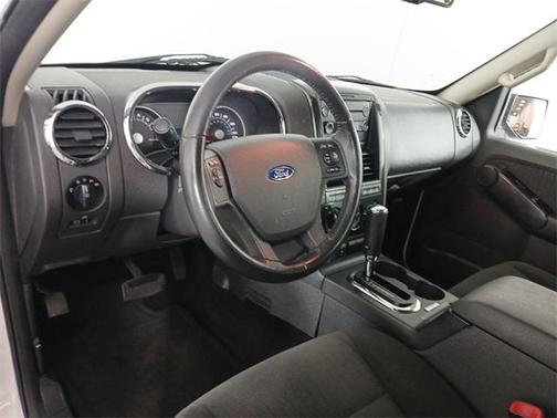 2009 Ford Explorer XLT