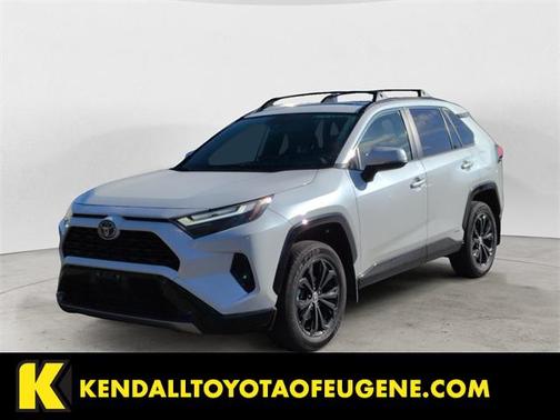 2023 Toyota RAV4 Hybrid SE