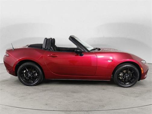 2020 Mazda MX-5 Miata Sport