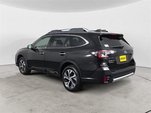 2022 Subaru Outback Touring