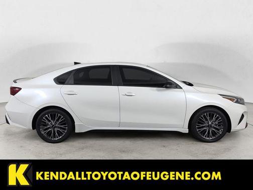 Snow White Pearl 2023 Kia Forte GT-Line