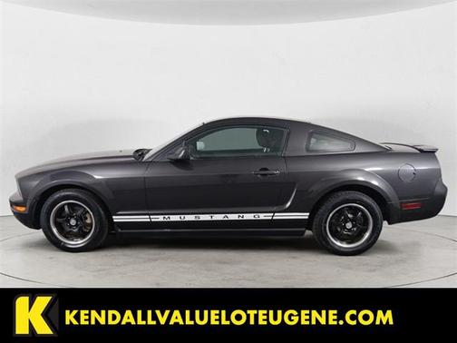 2007 Ford Mustang Deluxe
