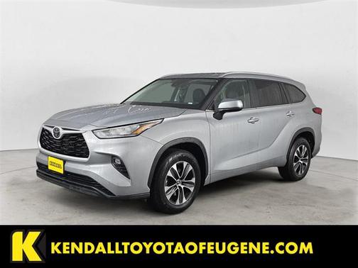 2025 Toyota Highlander XLE