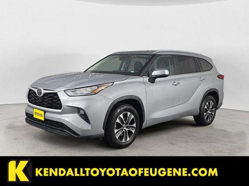 2025 Toyota Highlander XLE