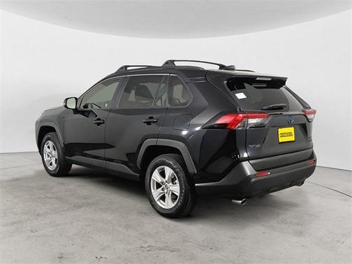 2020 Toyota RAV4 Hybrid XLE