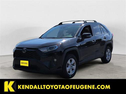 2020 Toyota RAV4 Hybrid XLE