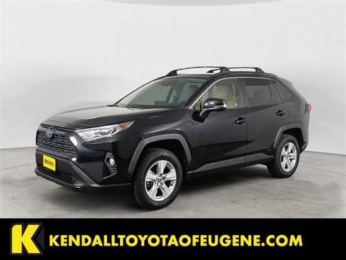 2020 Toyota RAV4 Hybrid XLE