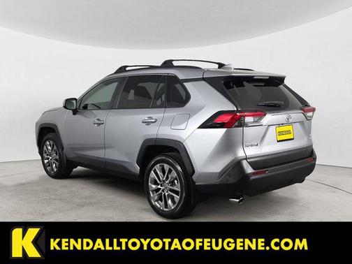 Sky 2025 Toyota RAV4 XLE Premium