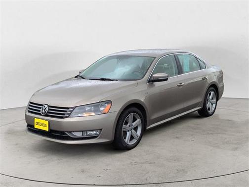 2015 Volkswagen Passat 1.8T Limited Edition