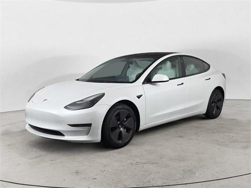 2023 Tesla Model 3 Standard Range