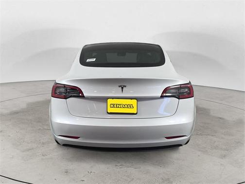 2023 Tesla Model 3 Standard Range