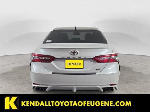 White 2018 Toyota Camry XSE