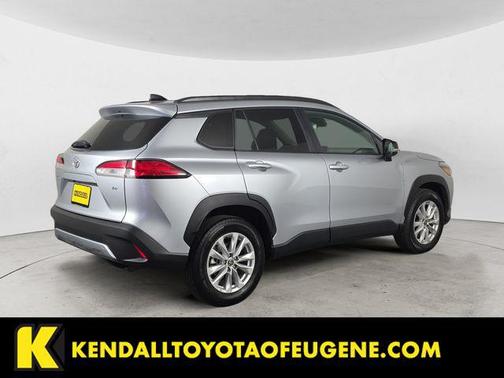 Silver 2025 Toyota Corolla Cross LE