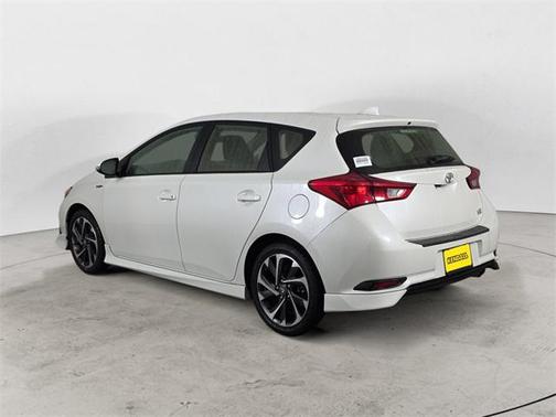 2017 Toyota Corolla iM Base