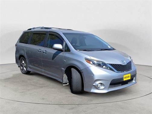 2017 Toyota Sienna SE Premium