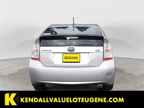 2010 Toyota Prius III