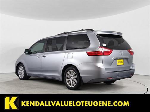 2017 Toyota Sienna Limited Premium