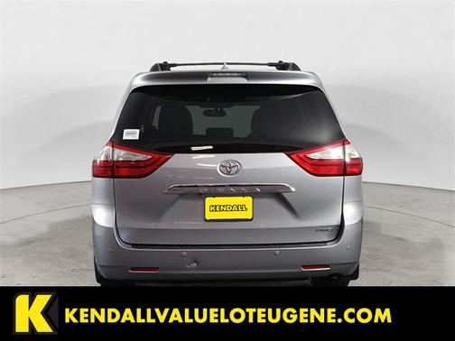 2017 Toyota Sienna Limited Premium