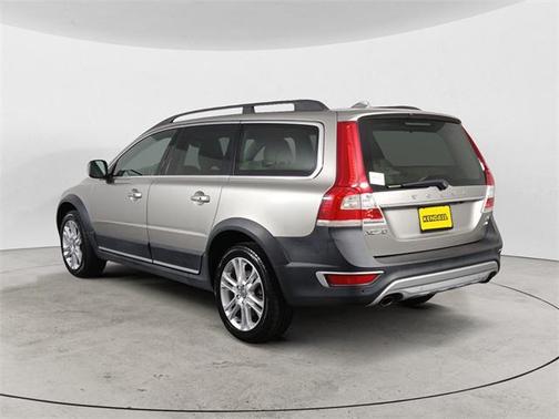2016 Volvo XC70 T5 Premier