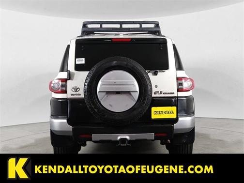 2013 Toyota FJ Cruiser Base