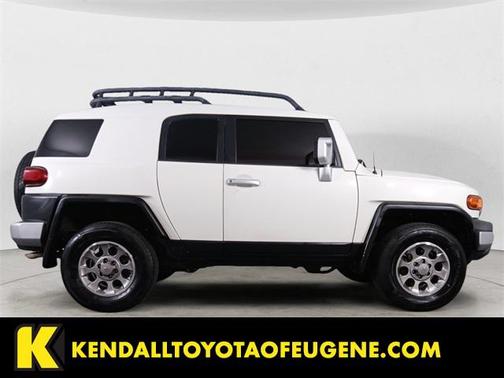 2013 Toyota FJ Cruiser Base