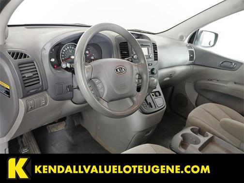 2012 Kia Sedona LX