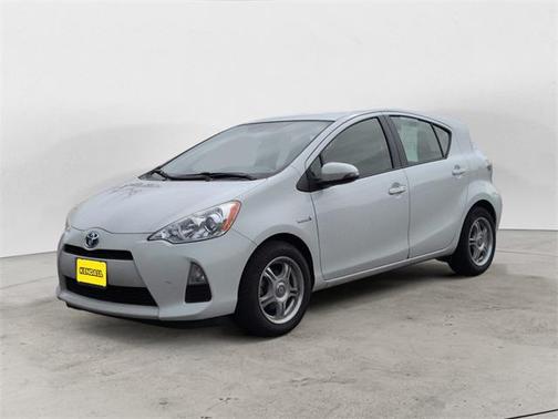 2014 Toyota Prius c Three