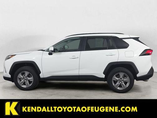 Ice 2025 Toyota RAV4 XLE