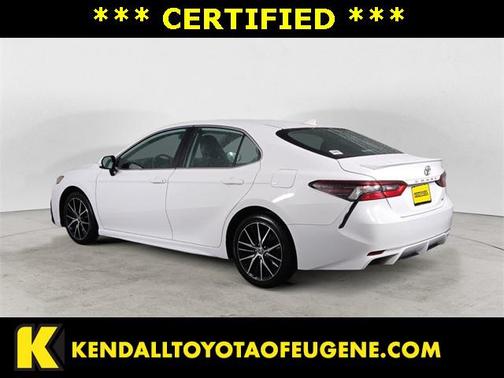 2021 Toyota Camry SE