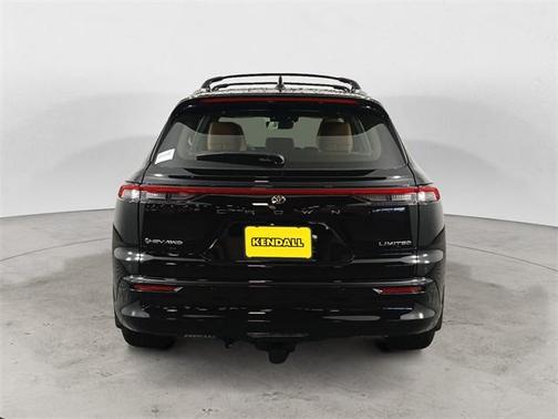 2025 Toyota Crown Signia Limited