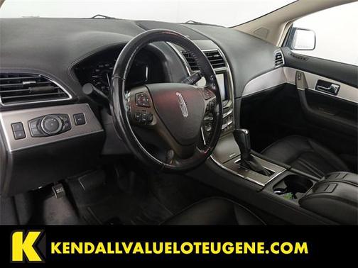 2013 Lincoln MKX Base