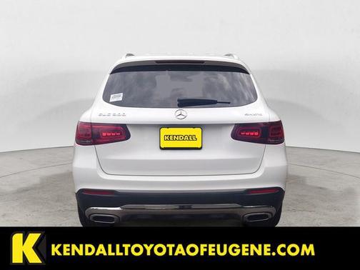 White 2022 Mercedes-Benz GLC 300 4MATIC