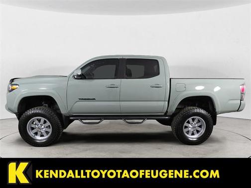 2022 Toyota Tacoma TRD Sport