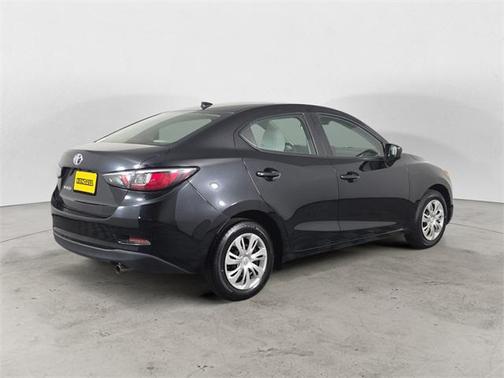 2019 Toyota Yaris Sedan L