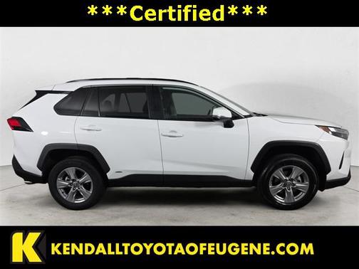 2025 Toyota RAV4 Hybrid XLE