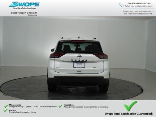 Everest White Pearl Tricoat 2026 Nissan Rogue Dark Armor