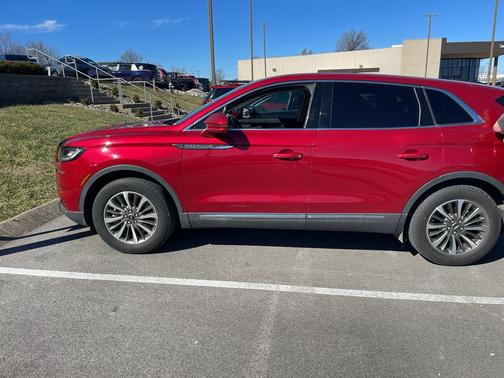 2021 Lincoln Nautilus Standard