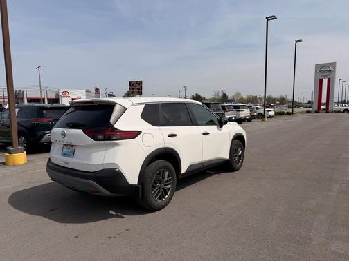 2023 Nissan Rogue S