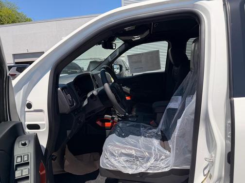 Glacier White 2026 Nissan Frontier PRO-4X