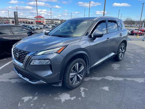 2023 Nissan Rogue SL