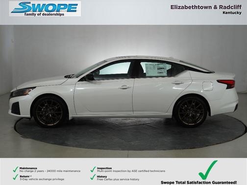 2025 Nissan Altima SR