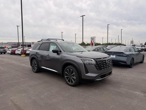 Gun Metallic 2026 Nissan Pathfinder Platinum