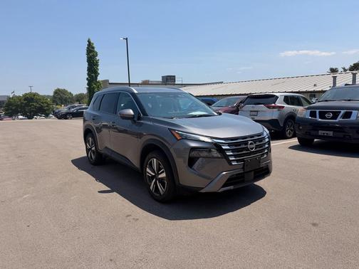 Gun Metallic 2026 Nissan Rogue SL