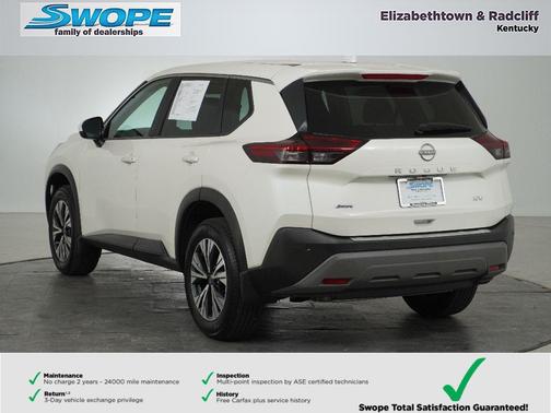 Pearl White Tricoat 2023 Nissan Rogue SV