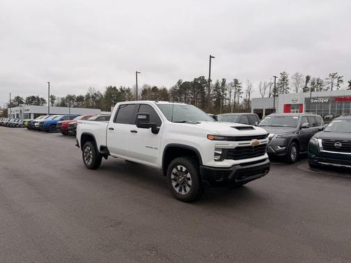 2024 Chevrolet Silverado 2500 Custom