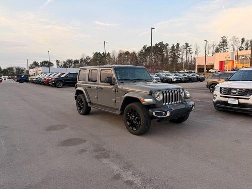 2022 Jeep Wrangler Unlimited 4xe Sahara