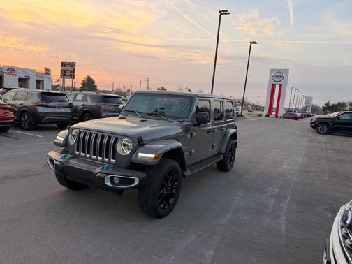 2022 Jeep Wrangler Unlimited 4xe Sahara