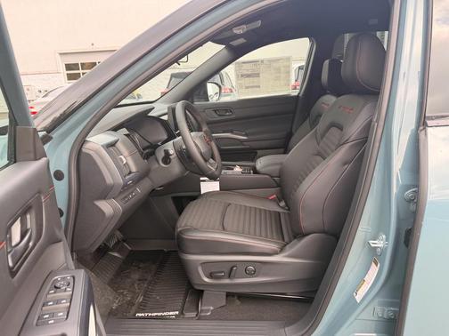 Baltic Teal/Super Black 2026 Nissan Pathfinder Rock Creek