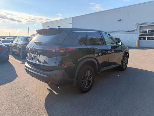 Super Black 2021 Nissan Rogue S